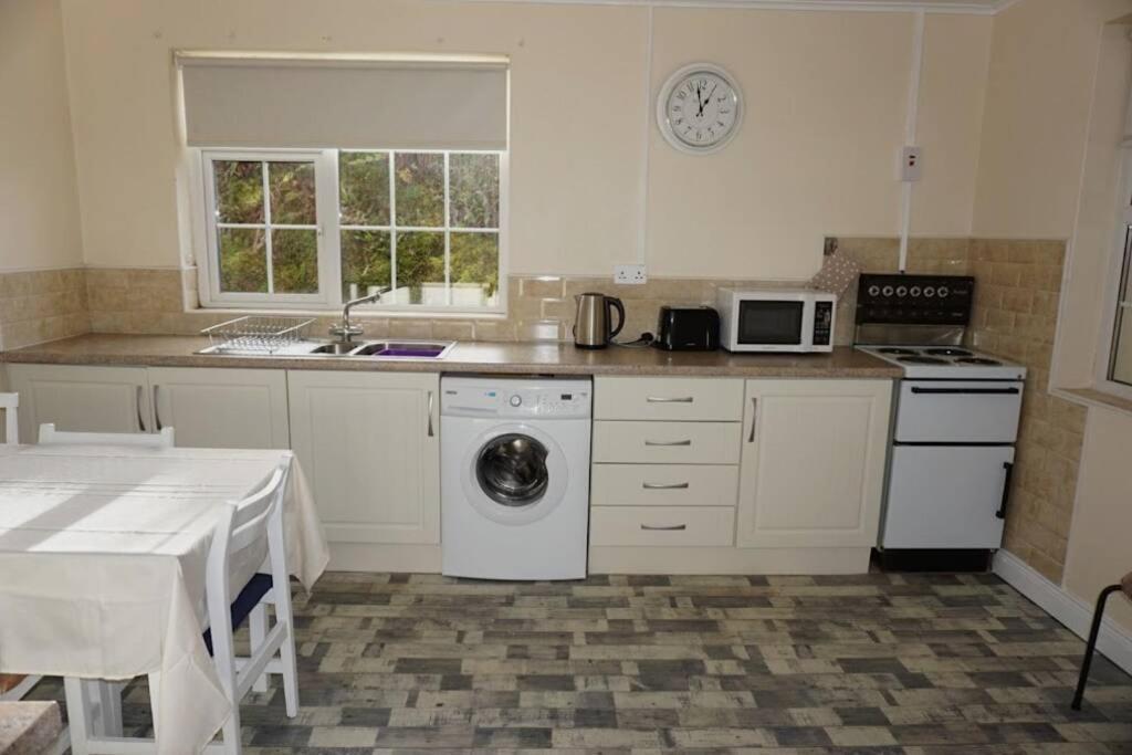 Donegal Town Meenadreen Cottage المظهر الخارجي الصورة
